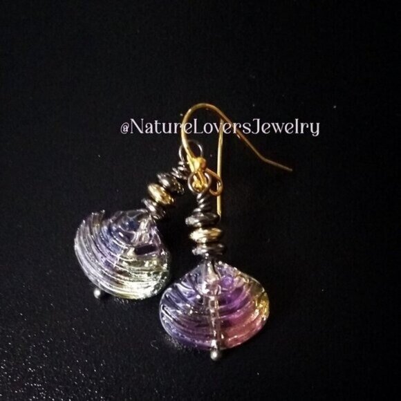 Sexy Iridescent Goth + Beachy! Clam Shells Earrings! Purple Black Glass Beads - Picture 2 of 7